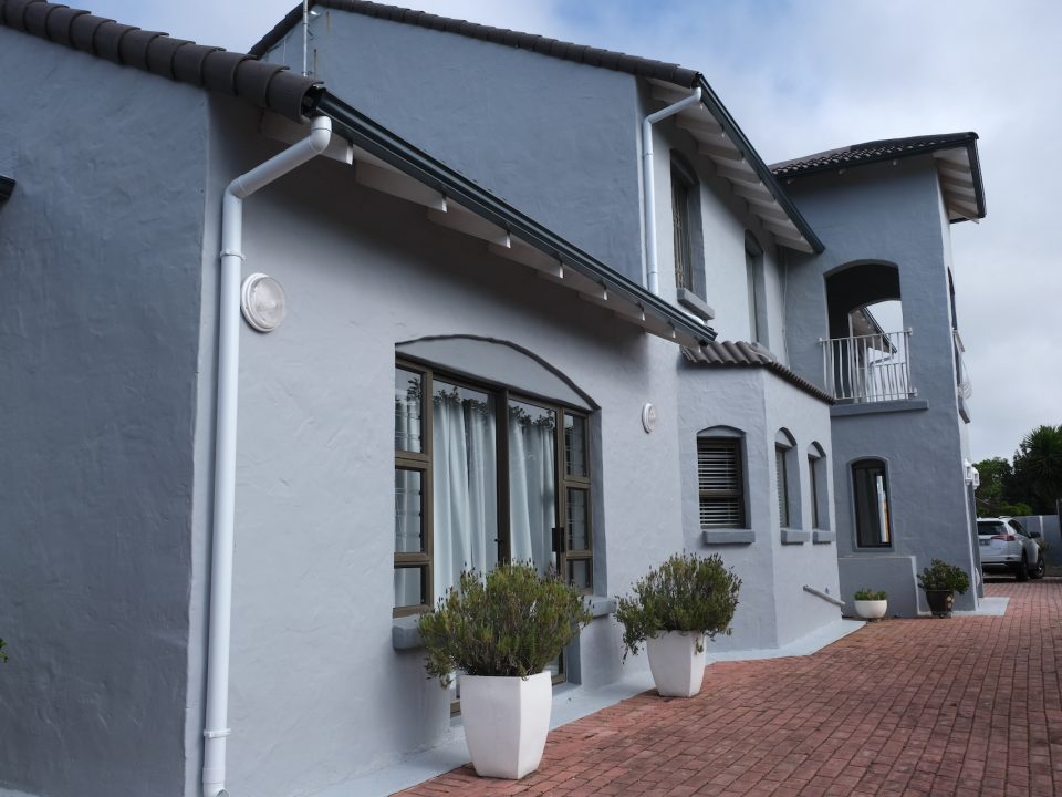 Deer Park residential gutters