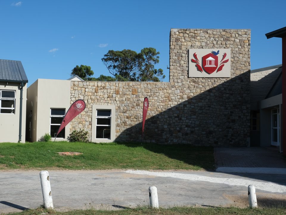 Stedin College commercial gutters